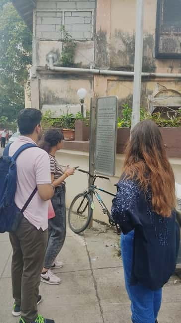 Mumbai: 2-Hour Guided Bandra Walking Tour - Forts, churches, and Indo-Portuguese Catholic villages