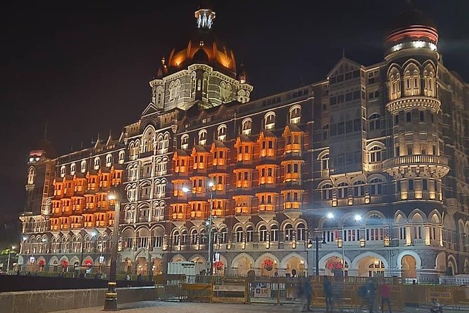 Mumbai After Dark: Private Night Tour with AC Transfers - Smart-casual packing tips for a comfortable night