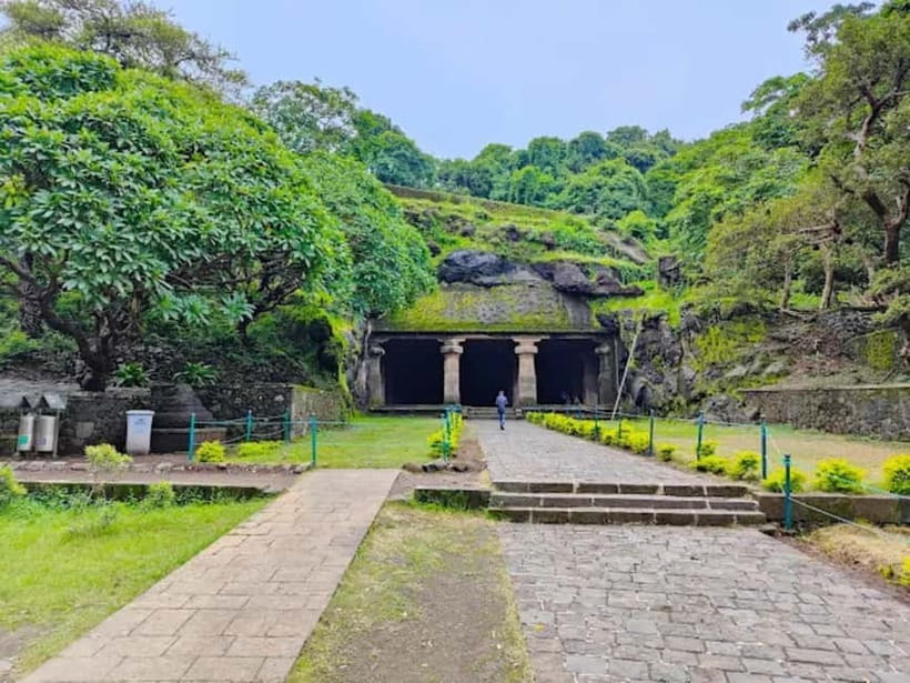 Mumbai: All-Inclusive Mumbai Private Full or Half Day Trip - Price and value: getting a private day for about $26 per person