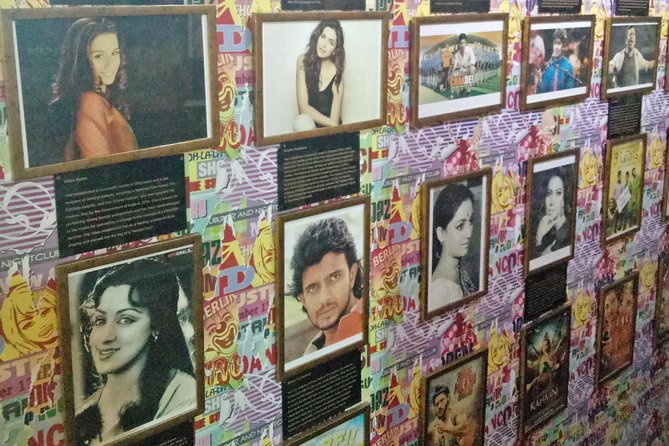 Mumbai Bollywood Studio Guided Tour - Studio travel time in Mumbai: plan your patience