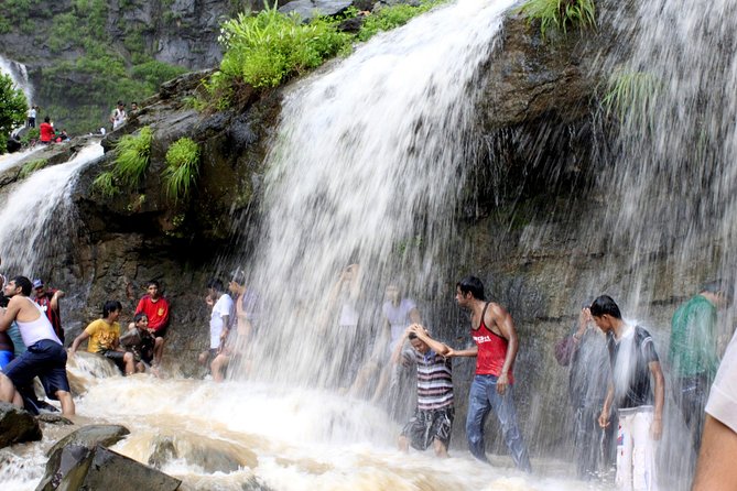 Mumbai Caves Guided Tour - Guide quality and pace, the part that makes or breaks a cave visit