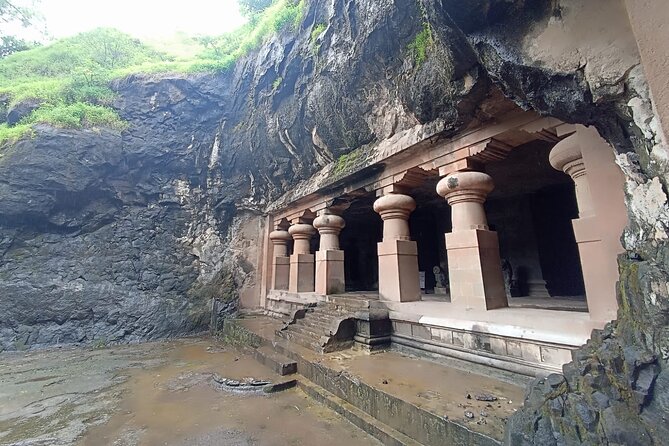 Mumbai City Sightseeing with Elephanta Caves Full Day Tour - The Ferry to Elephanta Island: Views That Justify the Time
