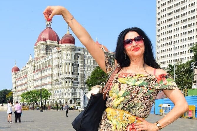 Mumbai City Tour with Licensed Guide and Lunch - Oval Maidan for Cricket Breath, Not Just a Field