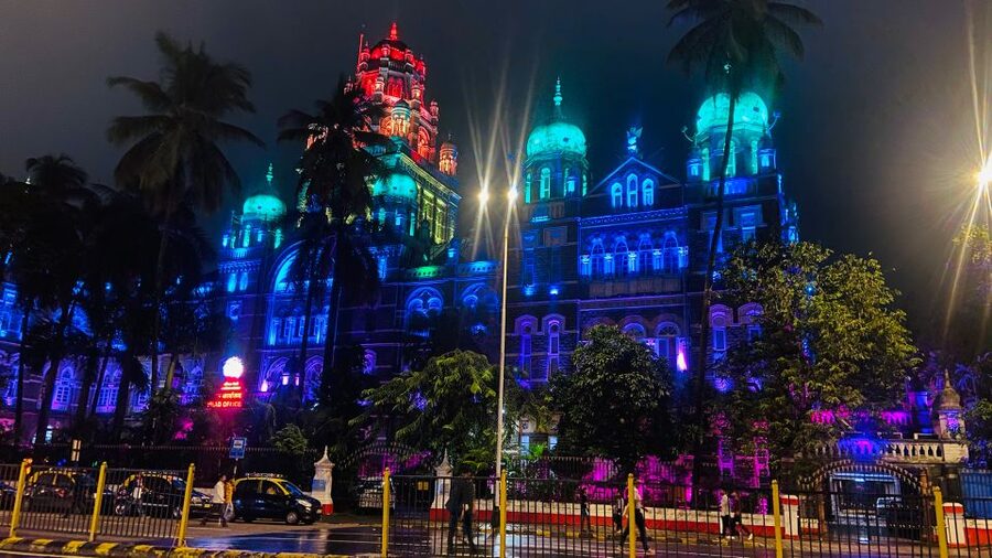 Mumbai: Day & Night City Tours with Multiple Add On Options - Night tours, lights, and the food options that change everything