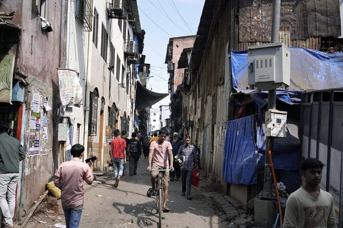 Mumbai Dharavi Slum, Dhobi Ghat & Dabbawala Lunchbox Tour - Who This Tour Suits Best (And Who Might Want a Different Style)