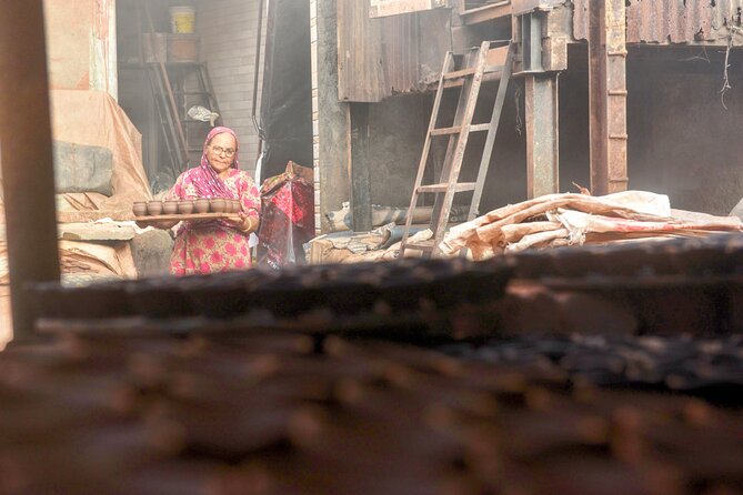 Mumbai: Dharavi Slum & Dhobi Ghat Laundry Tour - Dharavi, where small industries drive daily life