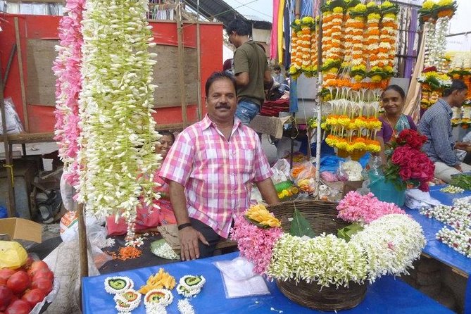 "Mumbai - Dharavi Slum Tour" - Why the small-group cap improves everything
