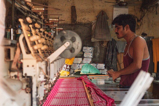 Mumbai Dharavi Slum Tour With Local English Guide - Dharavi on Foot, in About Two Hours