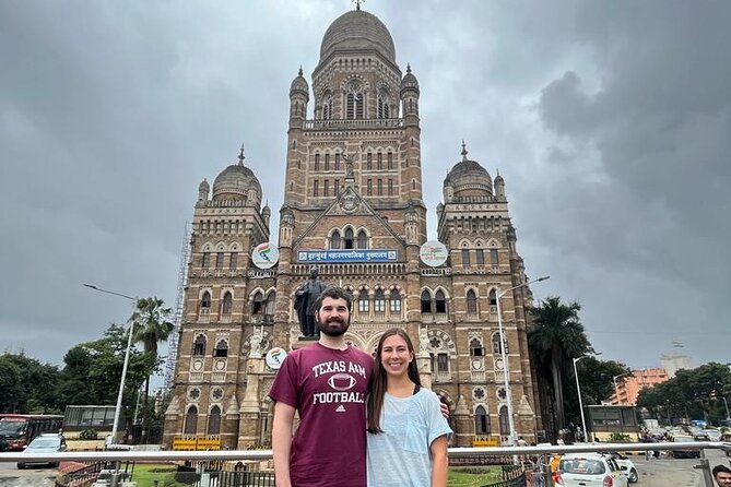 Mumbai Full-Day Sightseeing & Dharavi Slum Tour - Oval Maidan: Cricket-City Energy in 25 Minutes