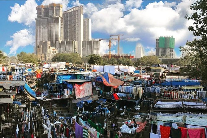 Mumbai Gems: 2-Day Private Tour with Elephanta, Slum & Dabbawala - Day One Begins at Churchgate, Where Lunchboxes Reveal the City