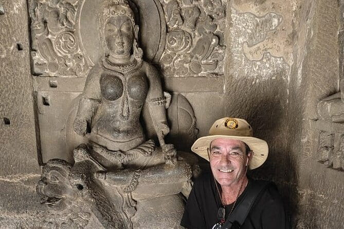 Mumbai Kanheri Caves & Golden Pagoda – A Buddhist Settlement - What to Bring and How to Prepare for the Caves