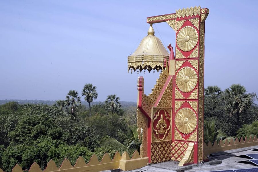 Mumbai Kanheri Caves & Vipassana Pagoda Tour - Sanjay Gandhi National Park time: green break from the city rush
