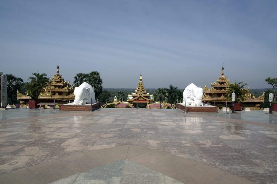 Mumbai Kanheri Caves & Vipassana Pagoda Tour - Who this tour fits best (and who should be cautious)