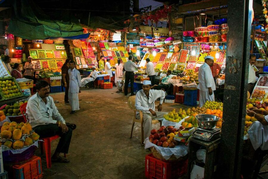 Mumbai: Local Markets & Temples Tour - Where you start: Regal Cinema, then a quick black cab hop