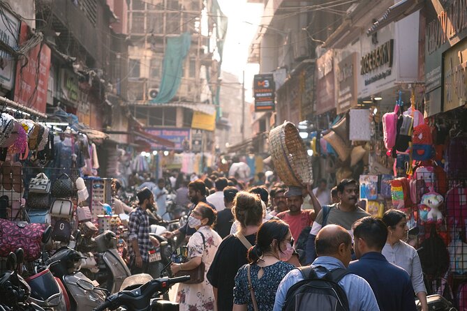 Mumbai Markets and Temples Tour - South Mumbai by Foot: Why This 2.5-Hour Walk Works