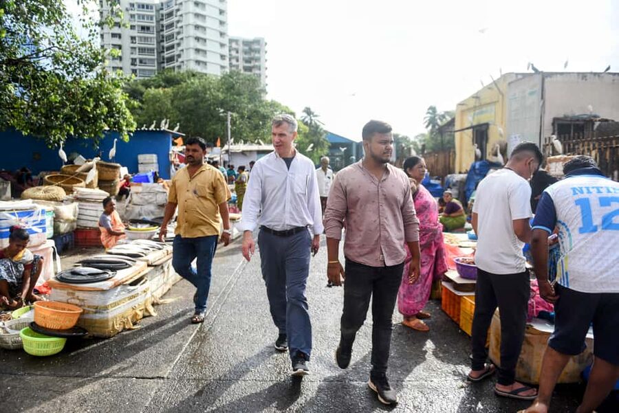 Mumbai Morning Market Tour of Flowers, Fish, and More - What to wear and how to prepare for a market-morning reality check