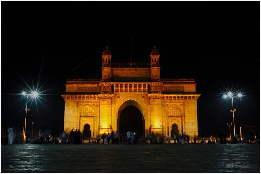 Mumbai Night Tour - Chhatrapati Shivaji Maharaj Terminus: the landmark that still works