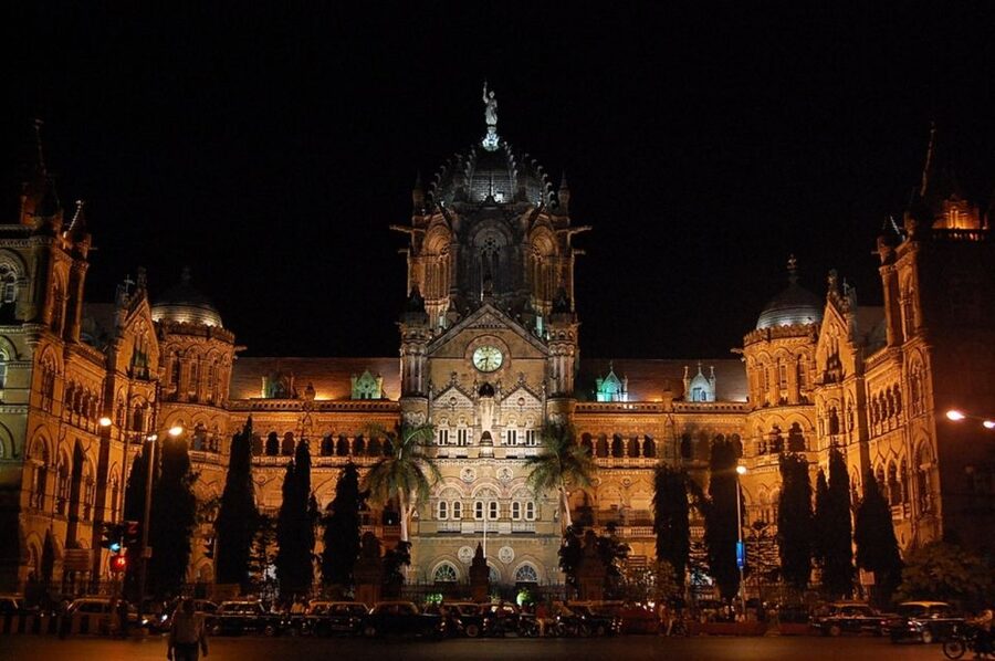 Mumbai Night Tour - Marine Drive after dark: Art Deco built for nighttime elegance