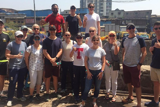 Mumbai Private Cultural Tour with Lunch and Transport - A private guide who explains how Mumbai actually works