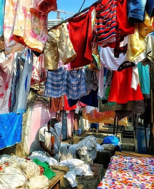 Mumbai: Private Dhobi Ghat Laundry & Slum Tour with Pickup - Hotel Pickup and the Right Way to Travel Through Mumbai