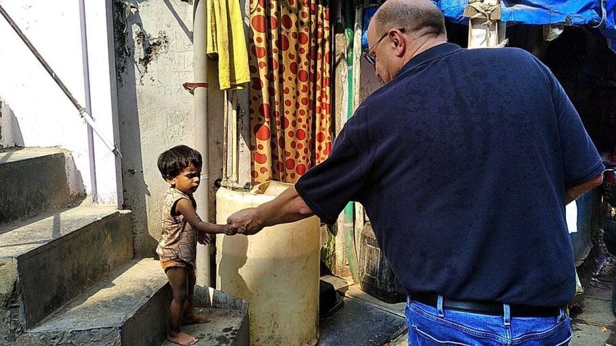 Mumbai: Private or Group City Guided Sightseeing Tour - The Value of a Private AC Guided Day in Mumbai