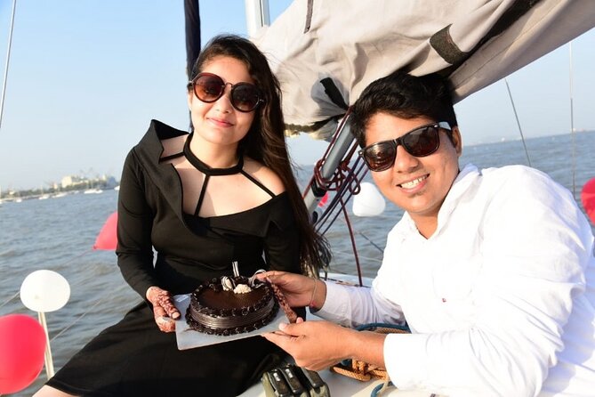Mumbai Private Sunrise/Sunset Sailing 8ppl Boat Tour - Why a private Mumbai sunrise or sunset sail feels different