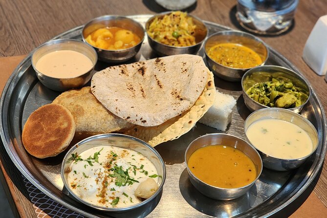 Mumbai Shore Excursion For Cruise Ships - Full day City Tour - Lunch, bottled water, and staying comfortable in an air-conditioned day