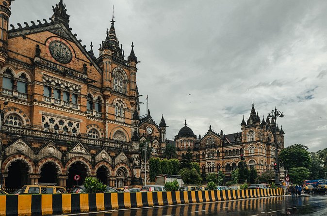Mumbai Sightseeing Tour - Crawford Market and Dhobi Ghat: working Mumbai you can feel