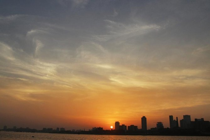 Mumbai Sky Line Private Sailing Excursion for up to 5ppl - Meeting at Oyster Sailing Jetty No. 5 (and why this helps)