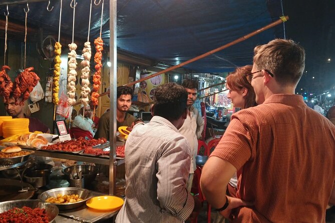 Mumbai Street Food and Evening Bazaar Tour - How the tour flows, from Churchgate rail to Bohri Mohalla desserts
