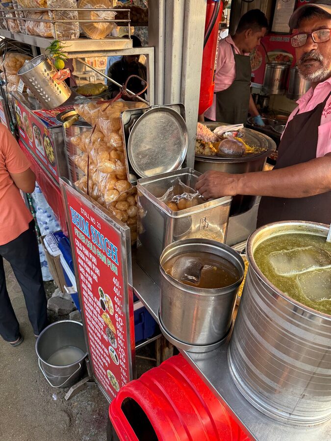 Mumbai Street Food and Evening Bazaar Tour - What you’ll actually eat, and how to handle the Pani Puri challenge