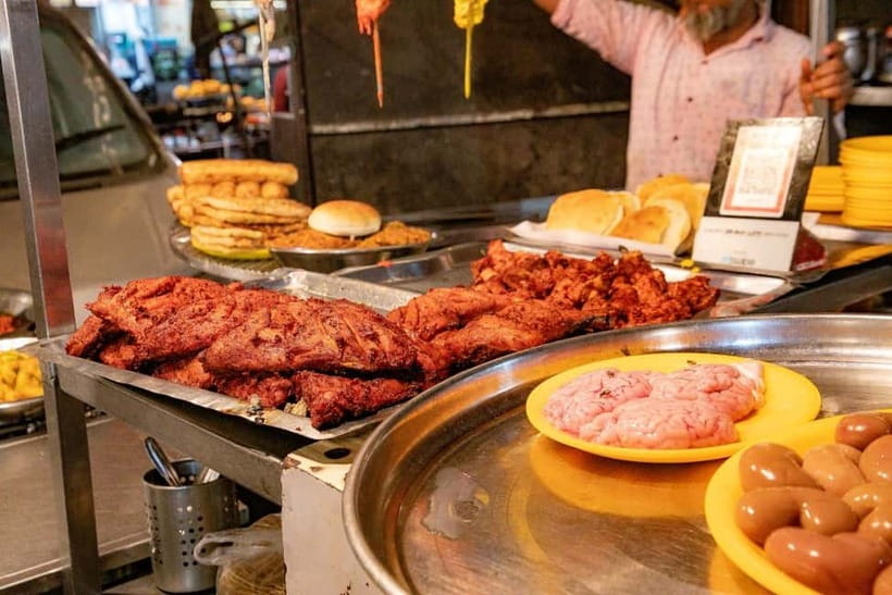 Mumbai: Street Food and Night Markets Tour - Getting Around Mumbai Like You Mean It: Train, Cab, and Walks