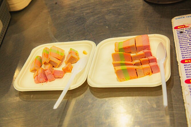 Mumbai Street Food & Night Markets - Key Things You’ll Notice Right Away