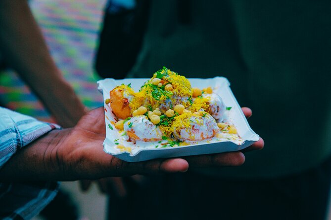 Mumbai Street Food & Night Markets - Meeting at Churchgate and Starting at the Right Time