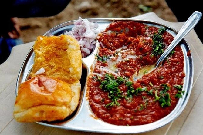 Mumbai Street Food Safari - 3-4 Hours, Three Stops: The flow of the street food safari