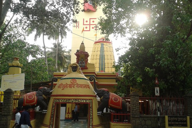 Mumbai Temple Tour in Private Vehicle - ISKCON Chowpatty and St. Thomas Cathedral: Mumbai’s Crossroads in One Loop