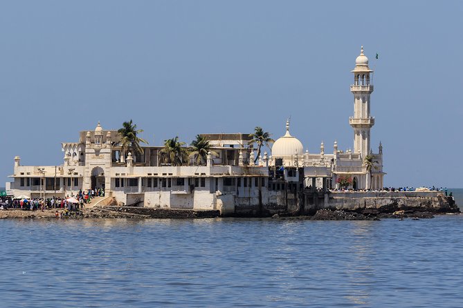 Mumbai Temple Tour in Private Vehicle - The Day’s Spiritual Backbone: How Ganesh, Shiva, and Wealth Connect