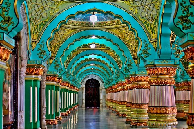 (Mysuru) Mysore Day Out - A Royal Experience Private Tour from Bangalore - Mysore Palace, why everyone plans their first stop here