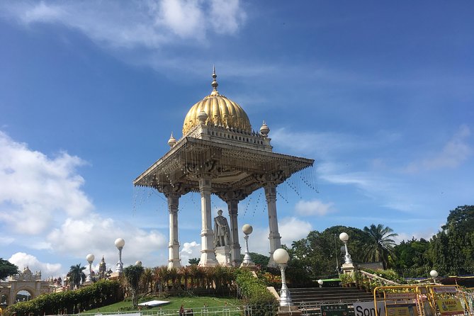 Mysuru Through its Markets - Guides who actually keep the walk human: Arun, Souharda, Nishchal