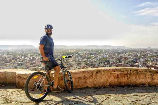 Nahargarh Cycle Tour in Jaipur - Walking the ramparts at Nahargarh Fort
