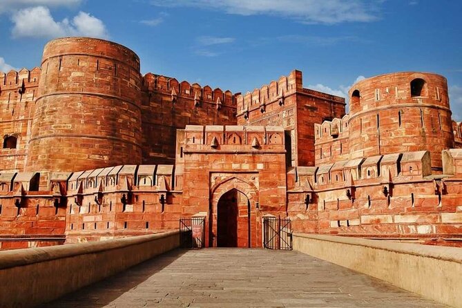 New Delhi:Agra Taj Mahal Private Car Sightseeing Tour - Agra Fort: more than a second stop