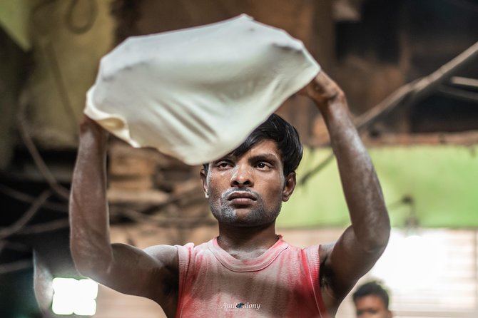 New Delhi Slum Walking Tour - Guide Matters: Why Santan’s Approach Gets So Many Fans