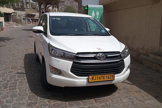 New Delhi to Agra Airport/Hotel – One-Way Cab Private Transfers - Pickup in New Delhi, What You Get Before You Roll