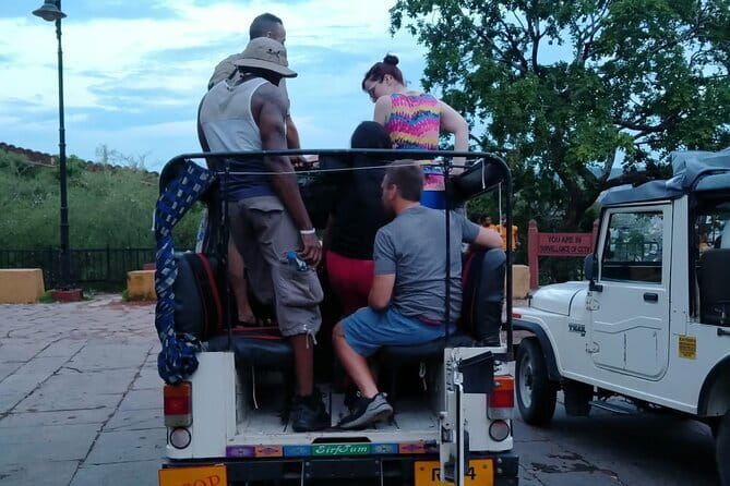 Night Safari in Jaipur on an Open Jeep - Practical Tips for a Smooth Night and Better Photos