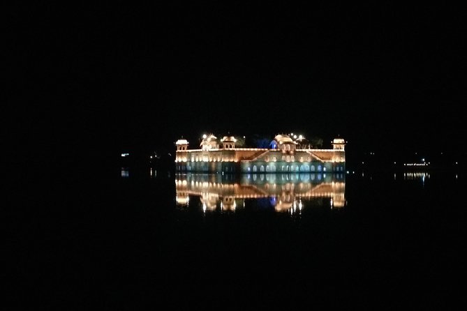 Night Tour in Open Jeep - How the Open-Top Jeep Changes Jaipur at Night