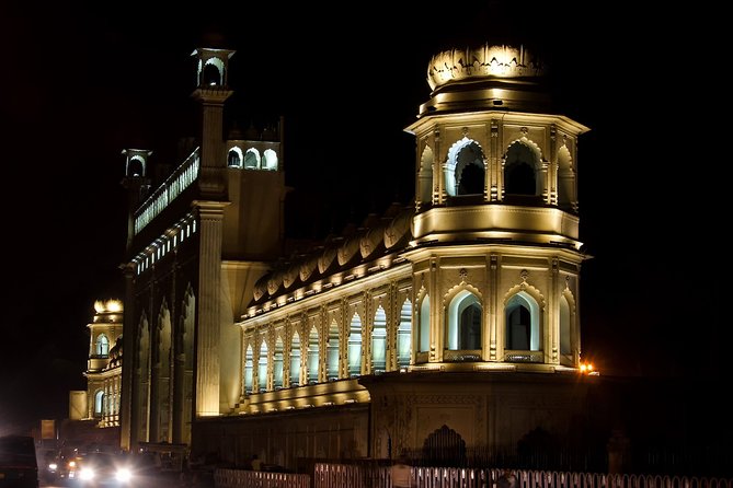 Night Walk Lucknow (2 Hours Guided Walking Tour) - Stop in motion: how the night walk typically unfolds