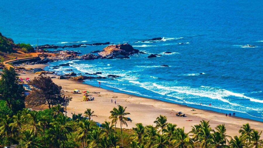 North Goa: Private Full-Day Tour with Pickup and Drop-Off - Hotel pickup across North Goa, plus a Morjim extra charge