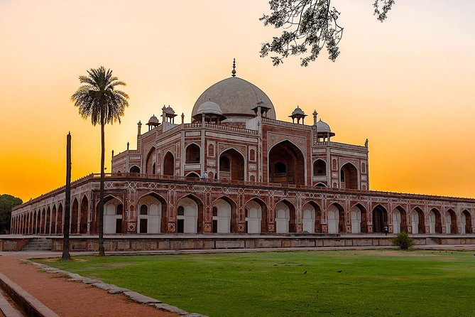 Old and New Delhi Full Day or Half Day Tour - Best of Delhi City - Your guide and driver: why it can make or break the day