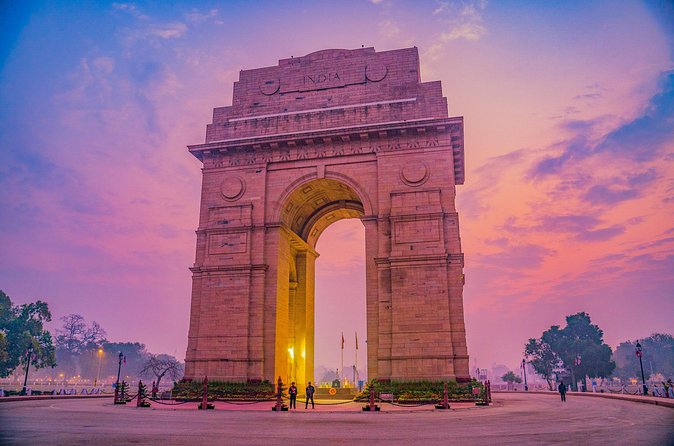 Old and New Delhi Private Guided City Tour - Lotus Temple: A Peaceful Reset Before You Head Home