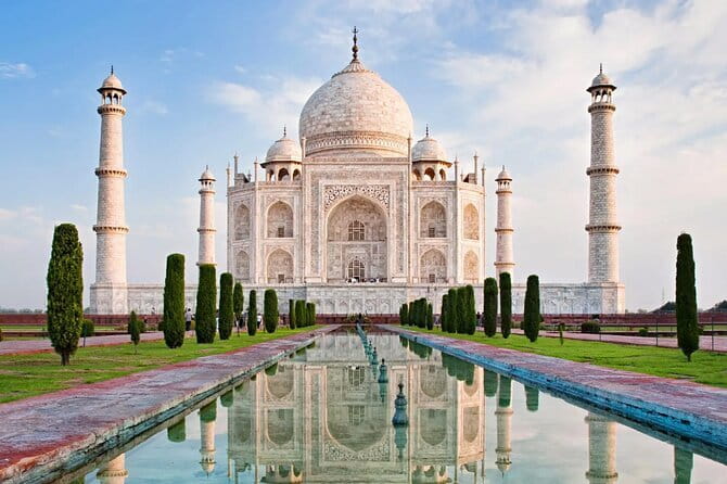 Old And New Delhi Private Guided Tour With Entrances- 8 Hours - Jama Masjid: the mosque stop that changes your viewpoint